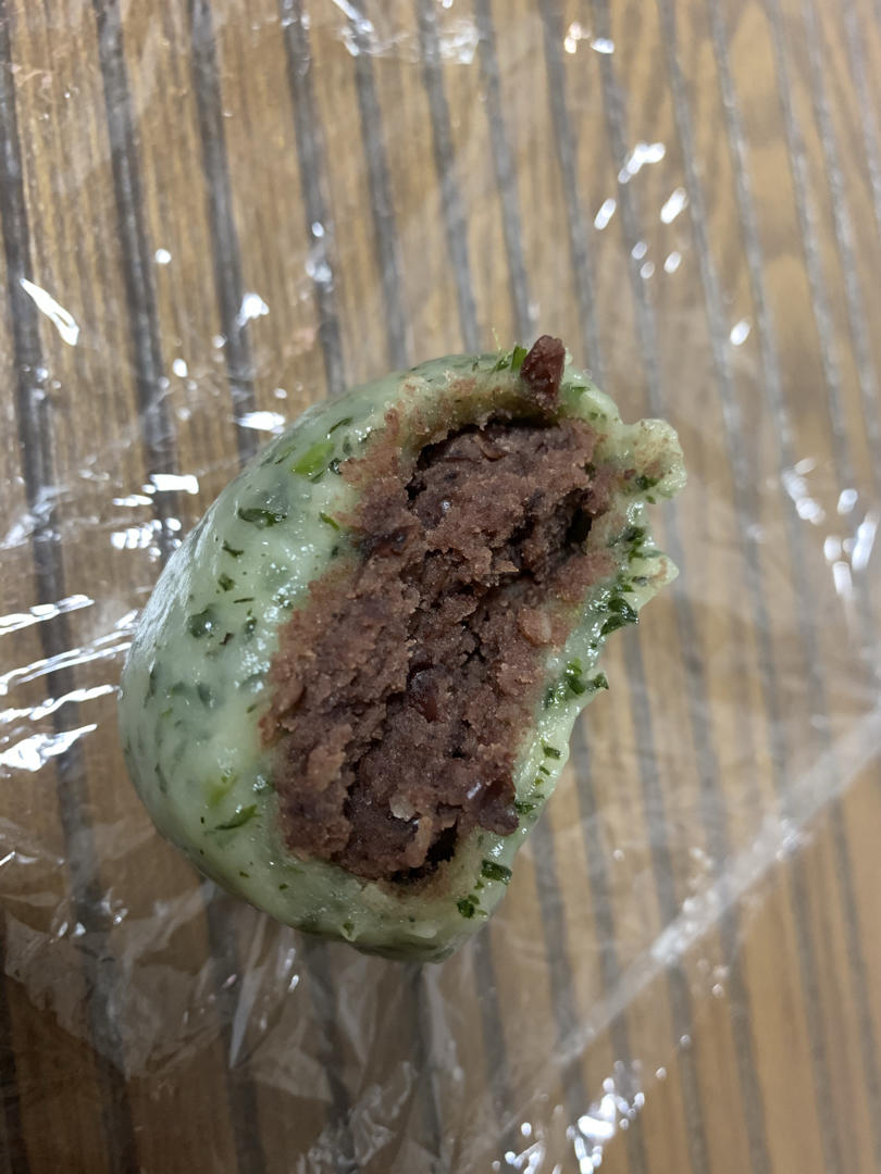 4种口味青团｜腊肉笋丁｜红糖坚果｜咸蛋黄肉松｜红豆｜春天的味道｜艾草清明粿｜非常好包不开裂不塌陷不粘手