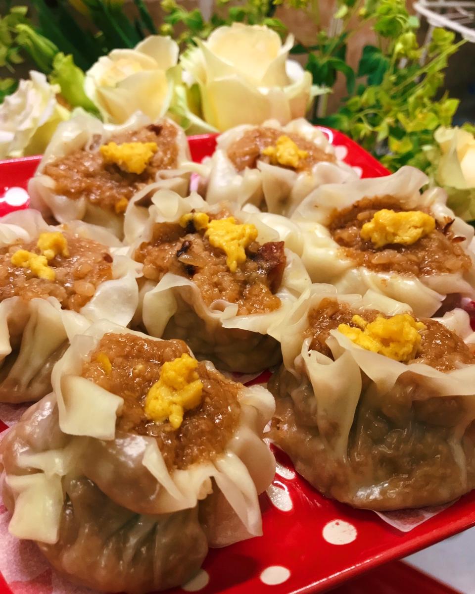 「粽子变身」鲜肉蛋黄烧麦