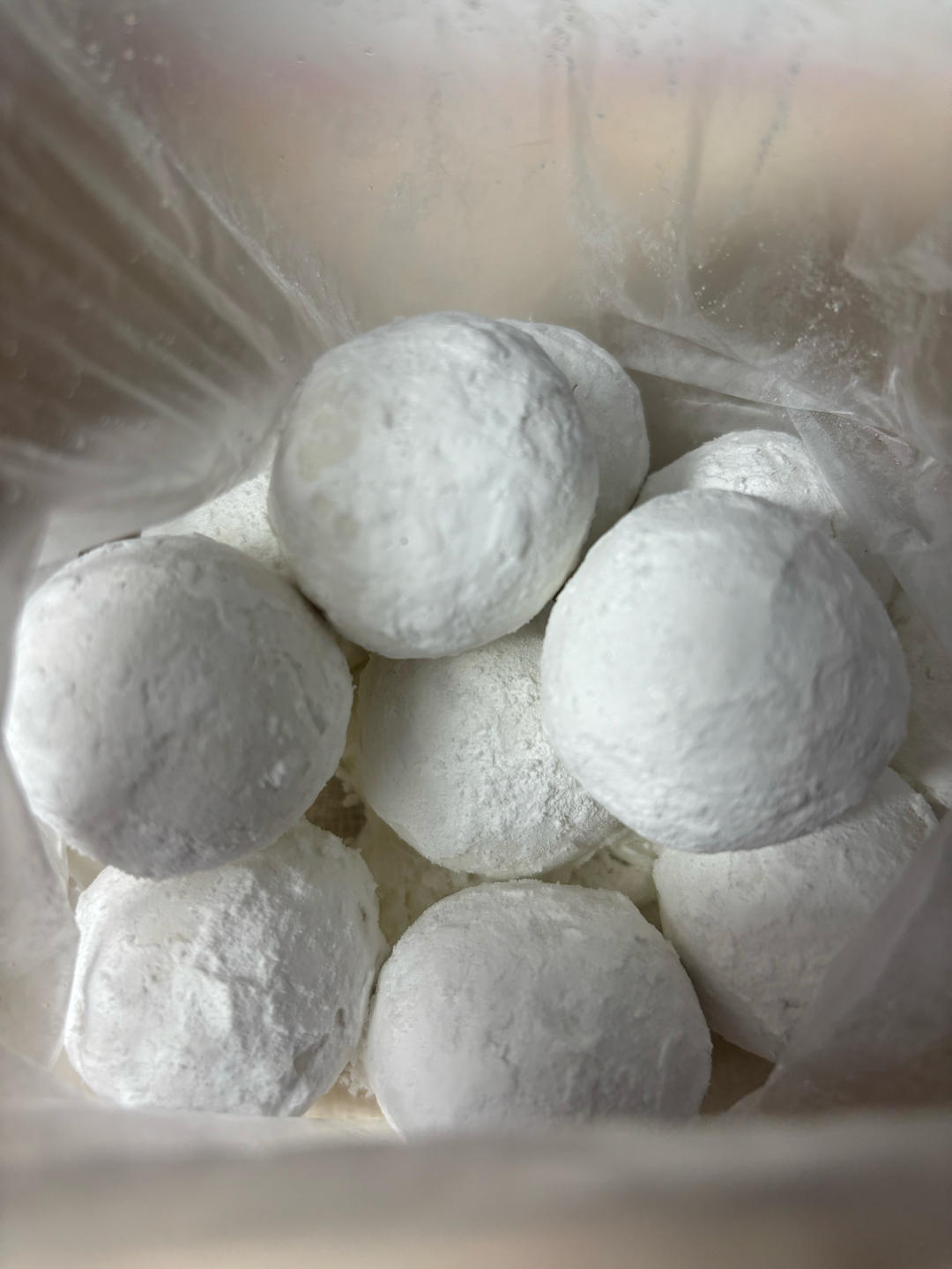 花生黑芝麻汤圆