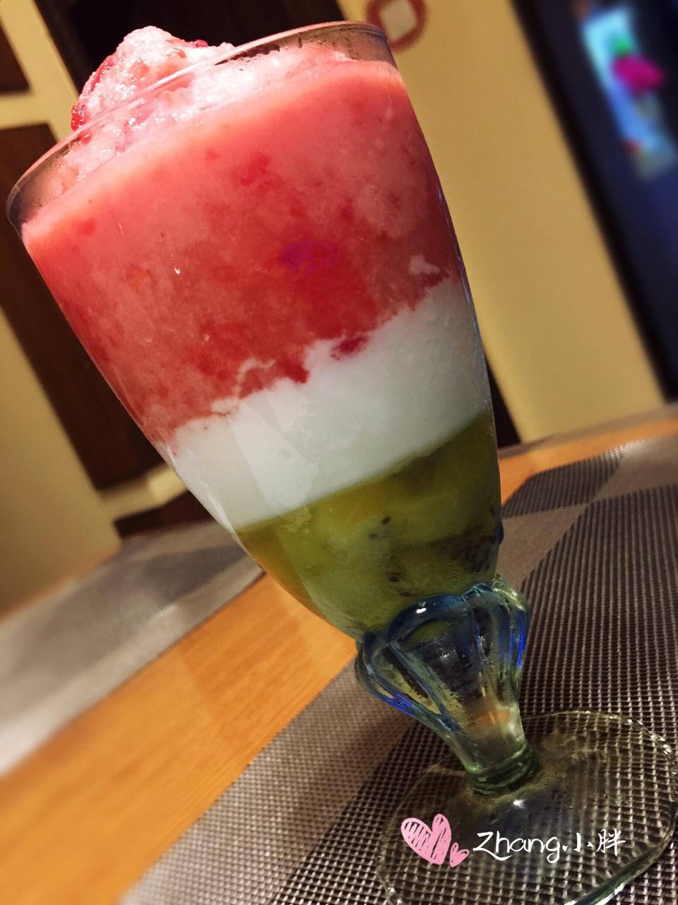 自制清凉果冻冰沙杯
