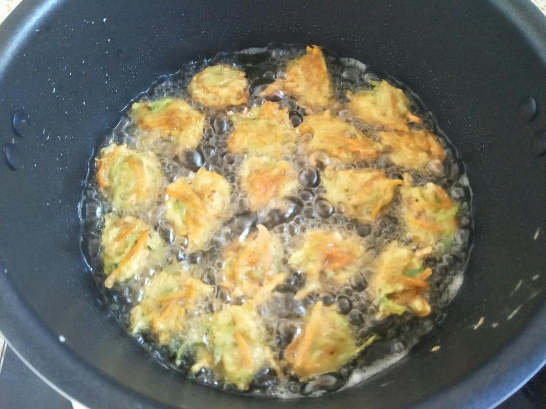 油炸萝卜丸子