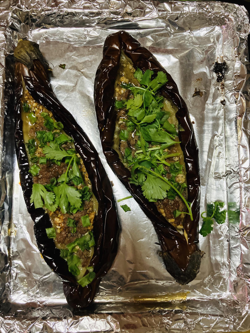 CC招牌菜销魂烤茄子，百吃不厌！