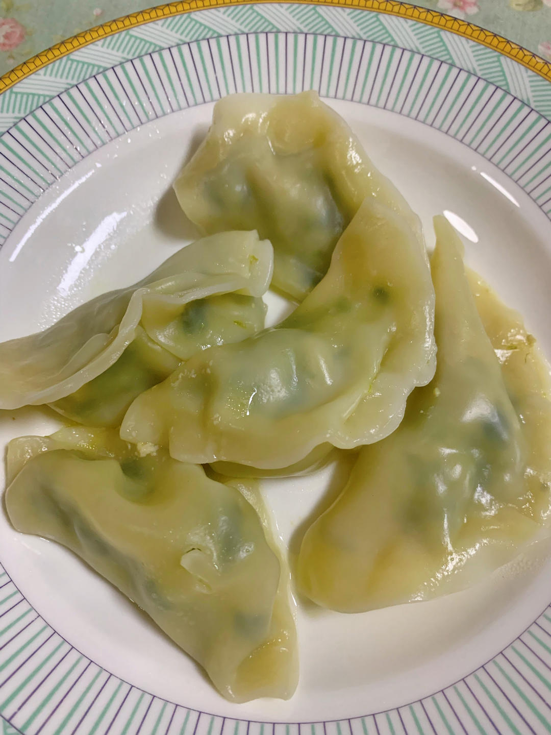 饺子就酒~越吃越有😍韭菜猪肉馅