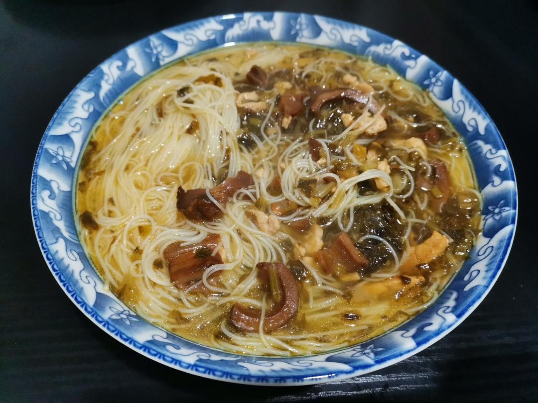 老爸的招牌小菜——雪菜炒肉丝