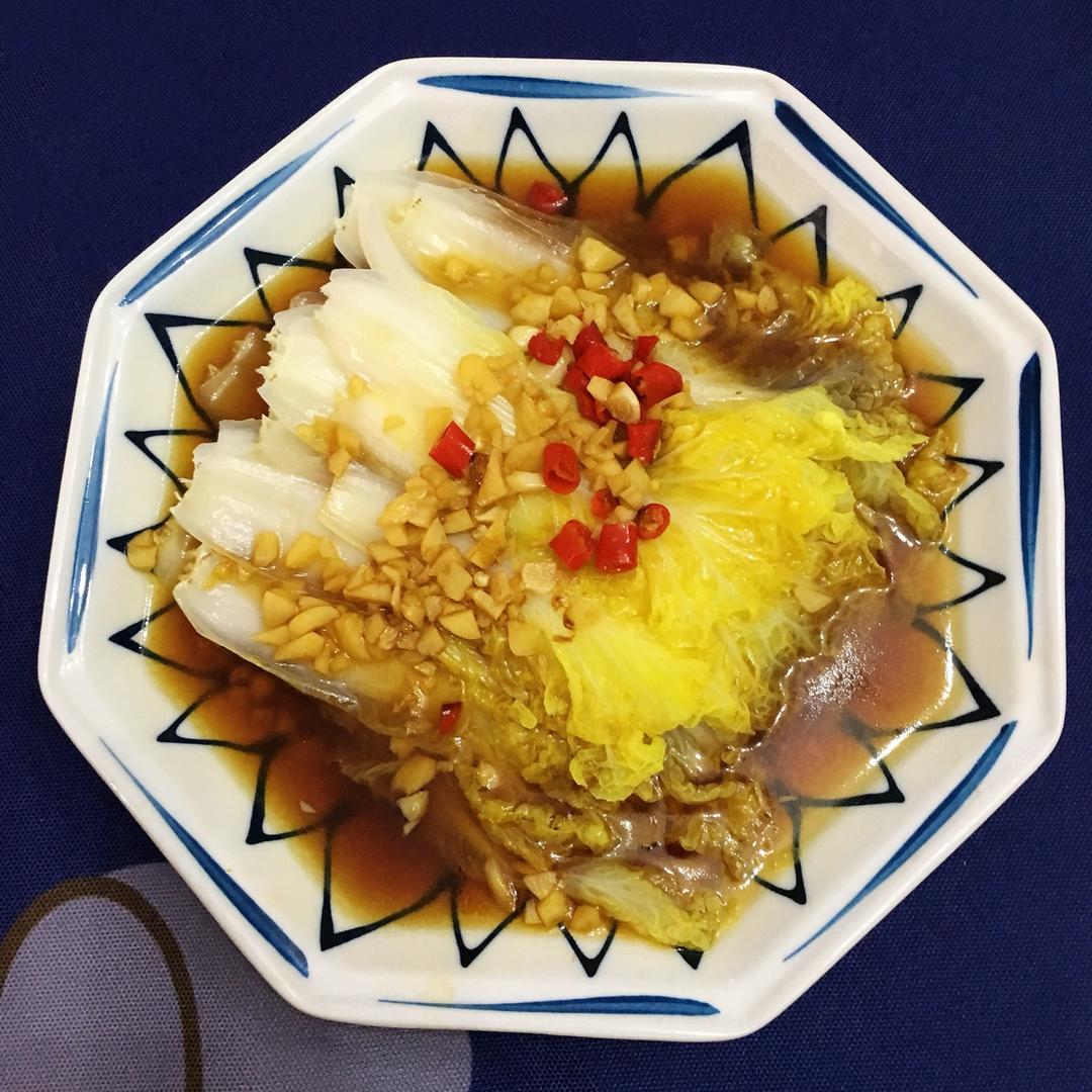 宝宝都爱的蒜蓉蚝油娃娃菜