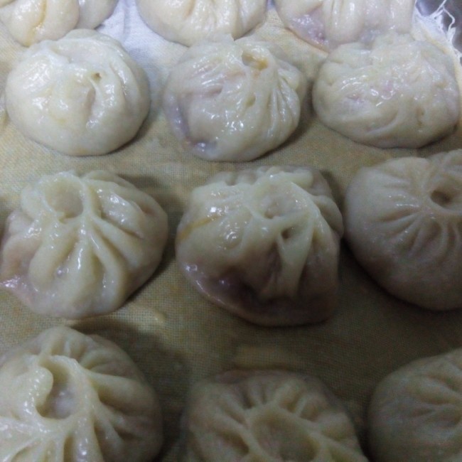 灌汤小笼包