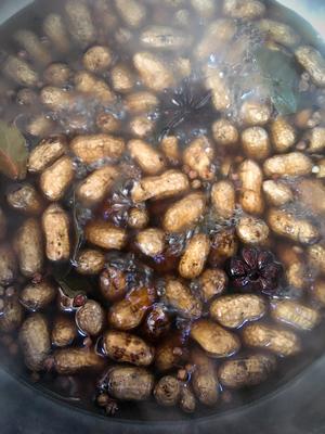 日式盐水毛豆和五香花生的做法 步骤1