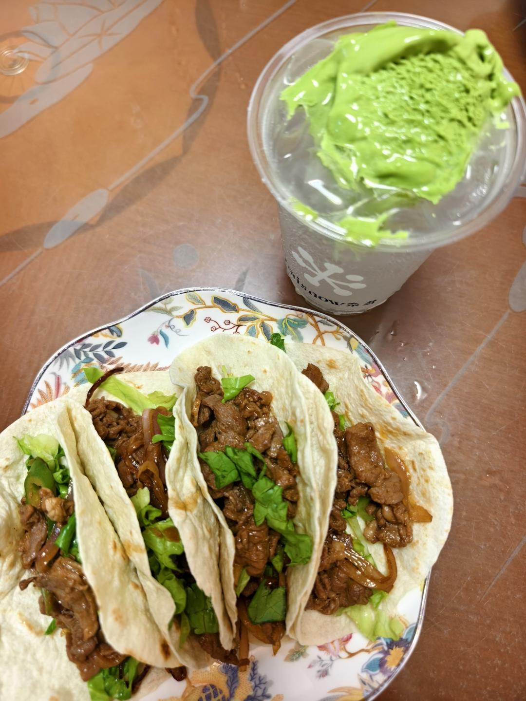 【taco墨西哥卷饼】简单易做的墨西哥卷饼软皮taco家庭版
