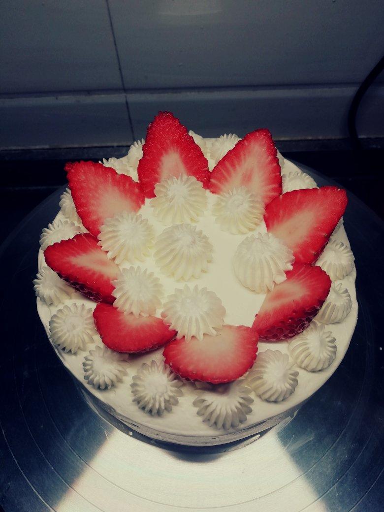 草莓奶油蛋糕