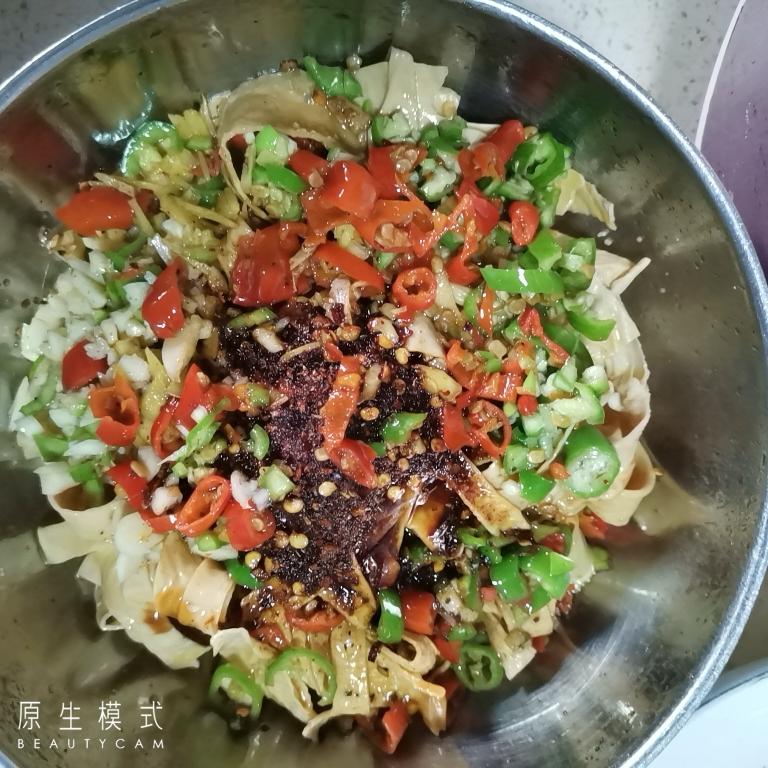 凉拌豆腐皮