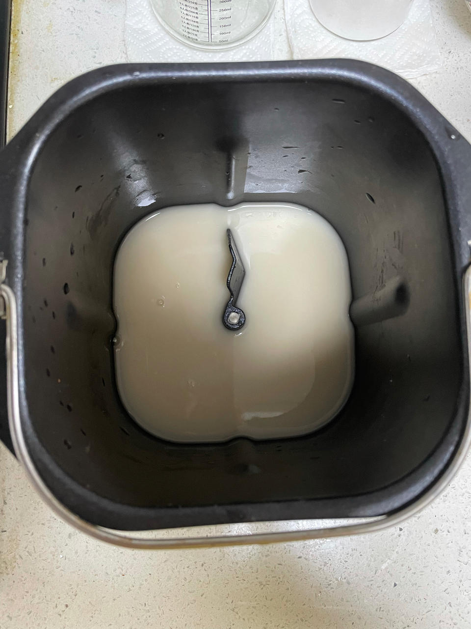 用面包机和面做包子