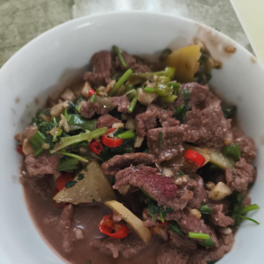 香菜炒牛肉