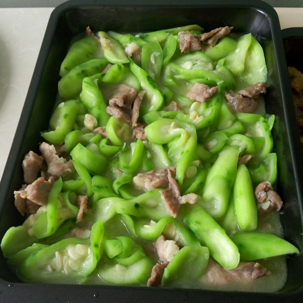 丝瓜炒肉片