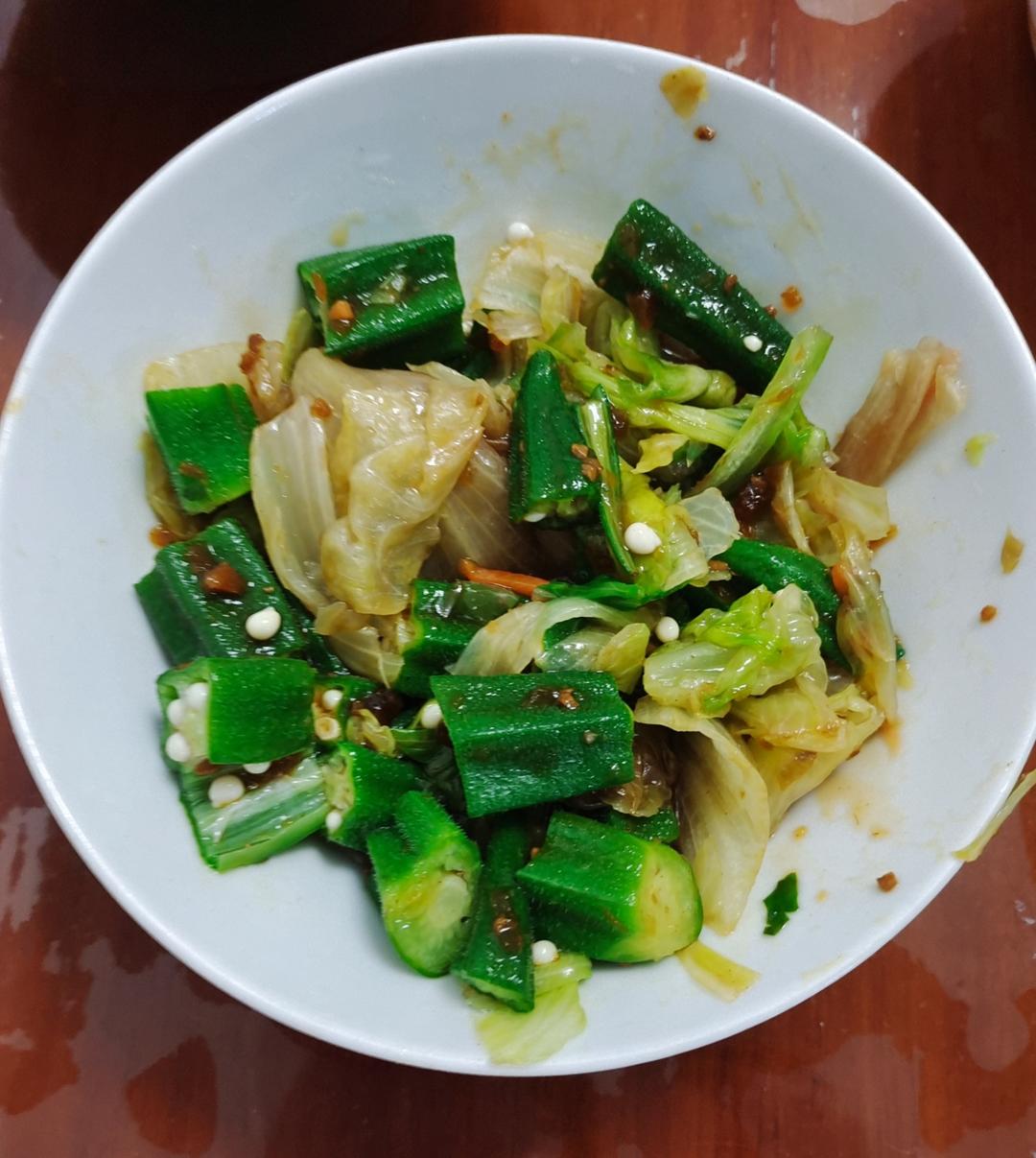 凉拌秋葵生菜