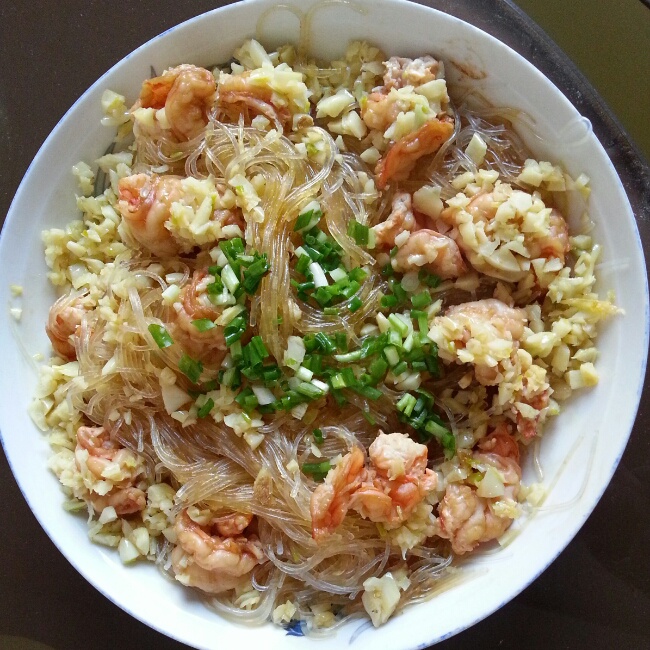 蒜蓉粉丝蒸大虾