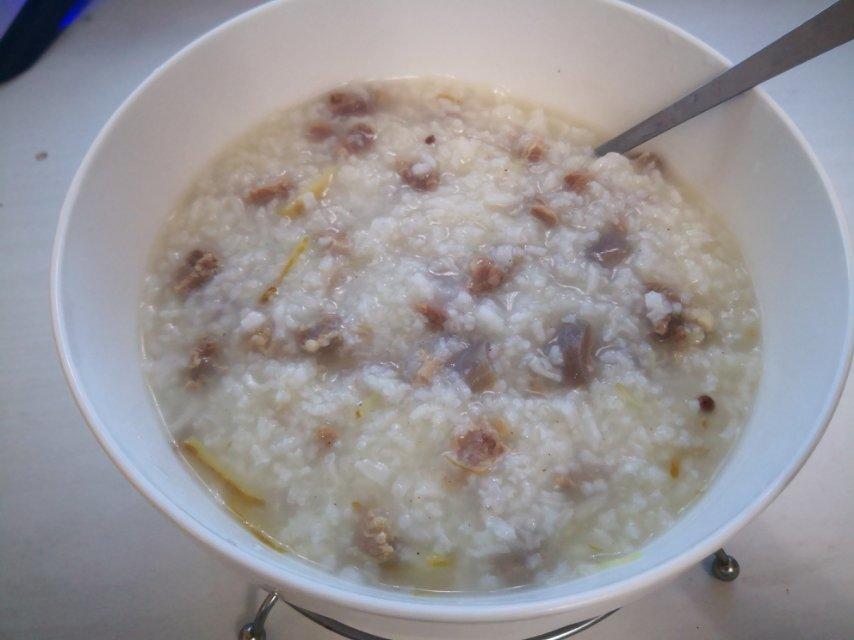 手机用户3183_udc8做的羊肉粥(一夜炖)