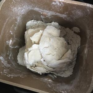 圆形豆沙包（面包机揉面版）的做法 步骤4