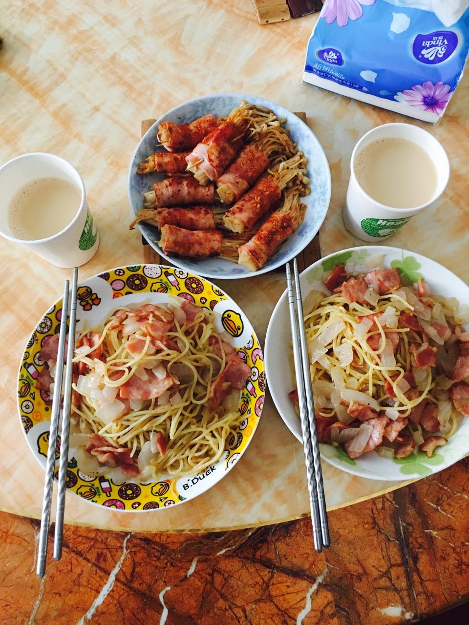 黑胡椒培根意面