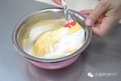 念厨烘焙DIY-简易版生日蛋糕的做法 步骤8
