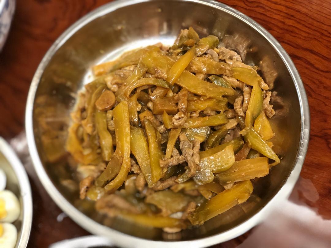 榨菜炒肉