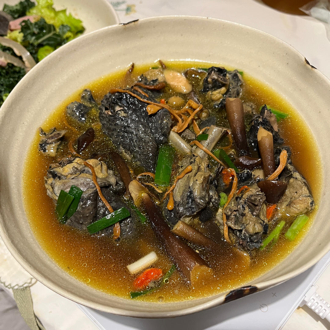 「家庭版」乌骨鸡汤💯