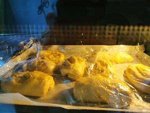椰蓉软面包（汤种和面法）的做法 步骤31