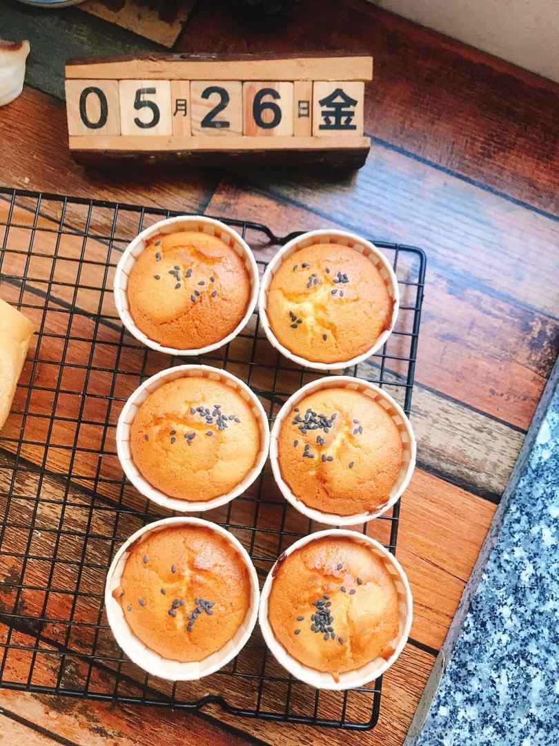 家喻户晓的明星款蛋糕：蜂蜜蛋糕