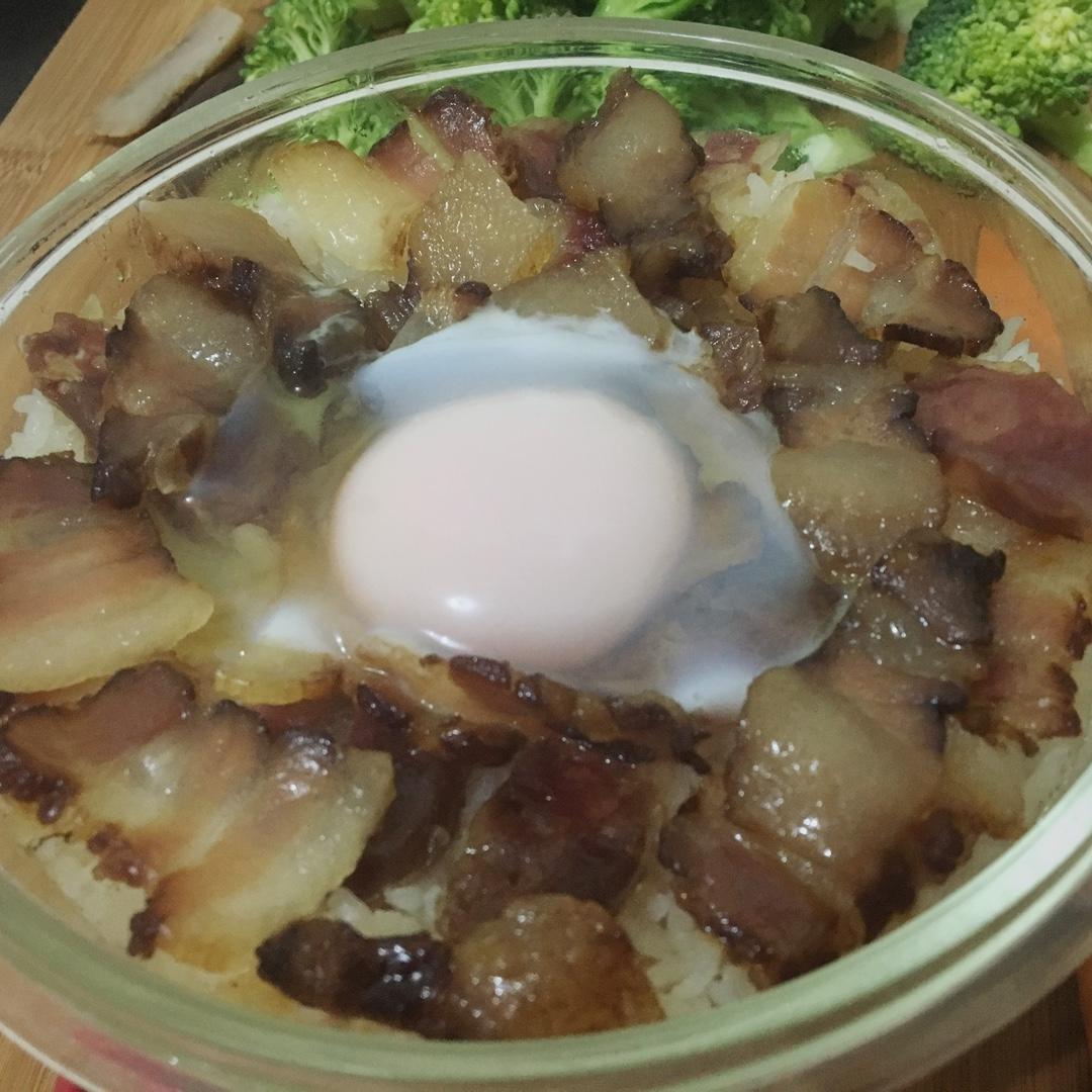香肠煲仔饭