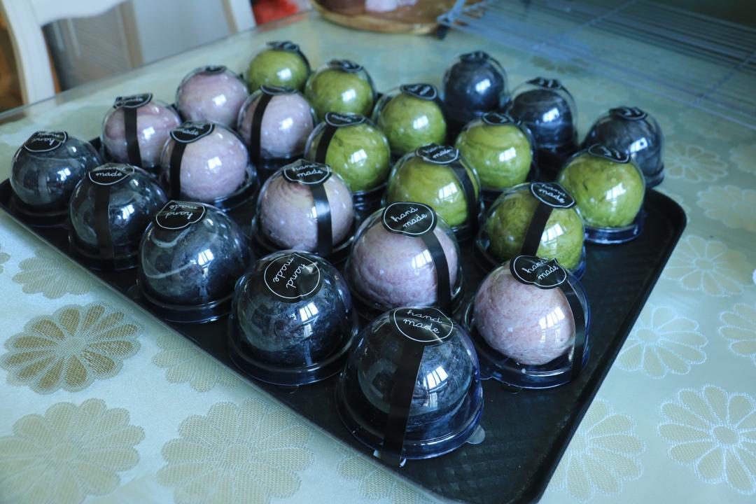 蛋黄酥~紫薯、抹茶、原味~花好月圆，中秋快乐~内附一次做六色蛋黄酥方法~