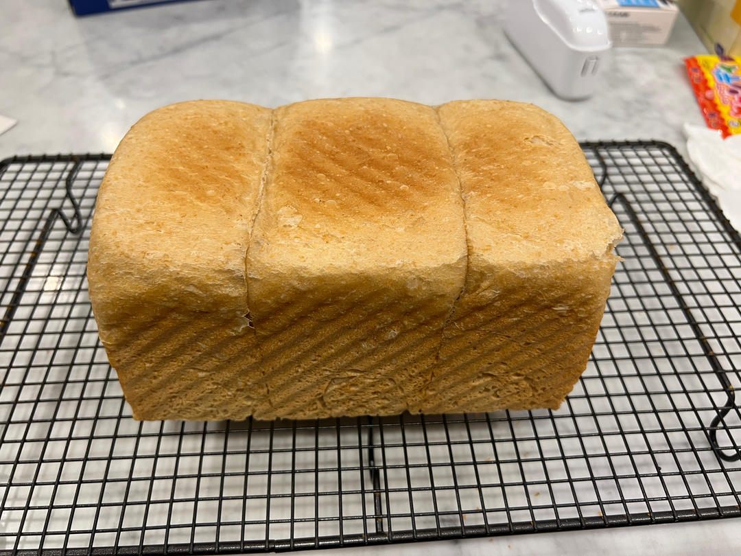 全麦吐司（50%全麦含量）低卡，低热量