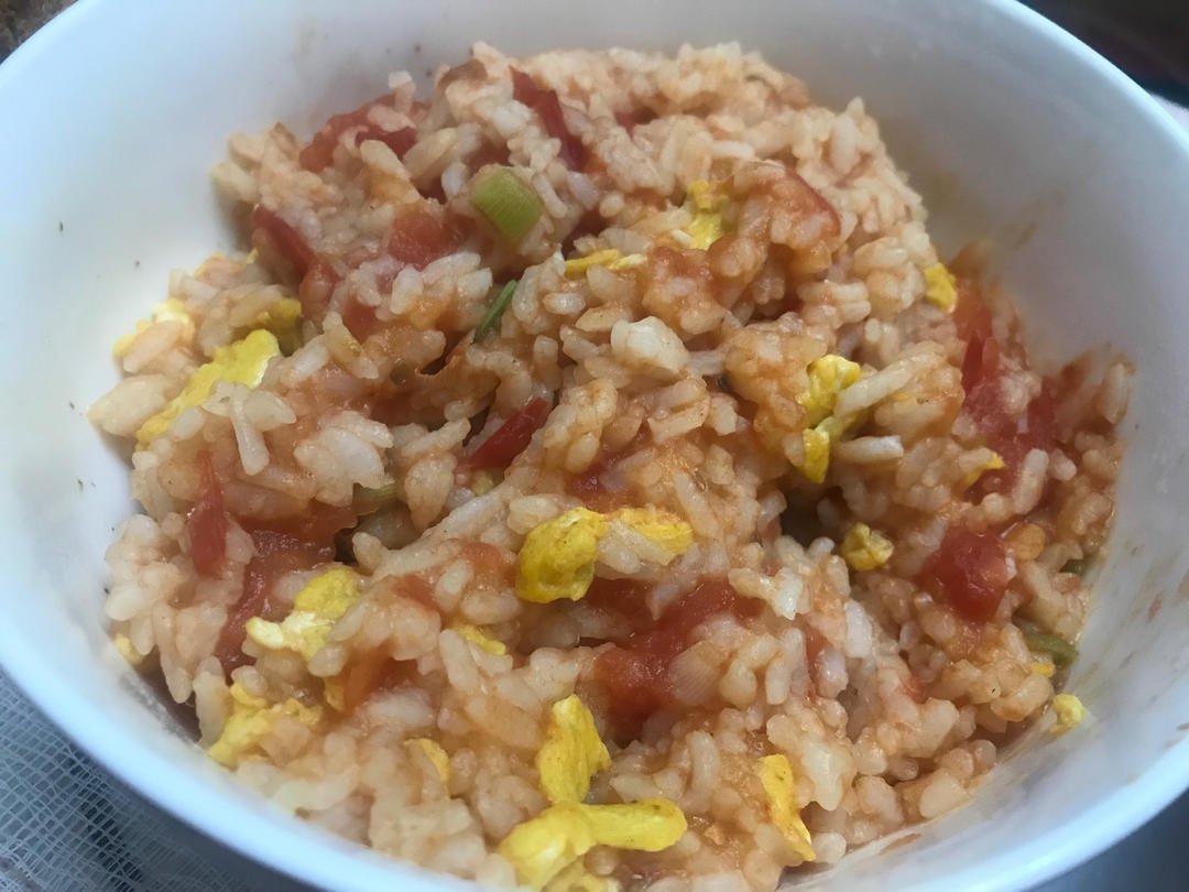 剩米饭这么做❗️连吃三碗都不够🍅番茄鸡蛋烩饭
