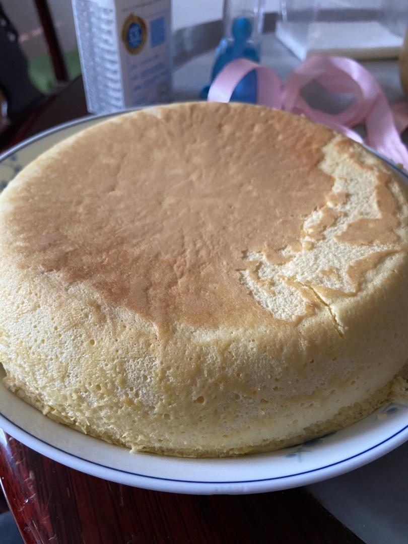 不用电子称只需要普通电饭锅做的电饭锅蛋糕