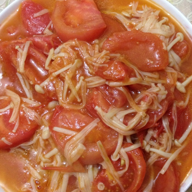 carrie叶小念做的番茄炒金针菇