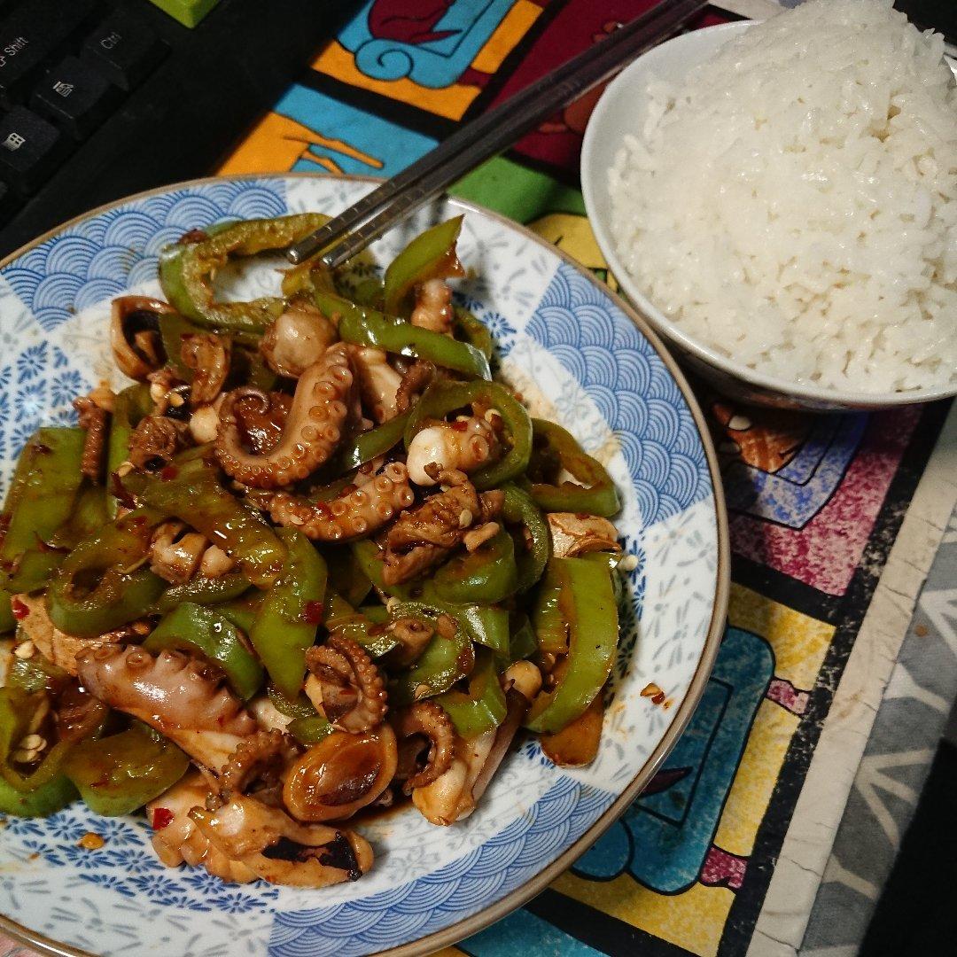 辣炒章鱼（八爪鱼）—附如何处理章鱼视频