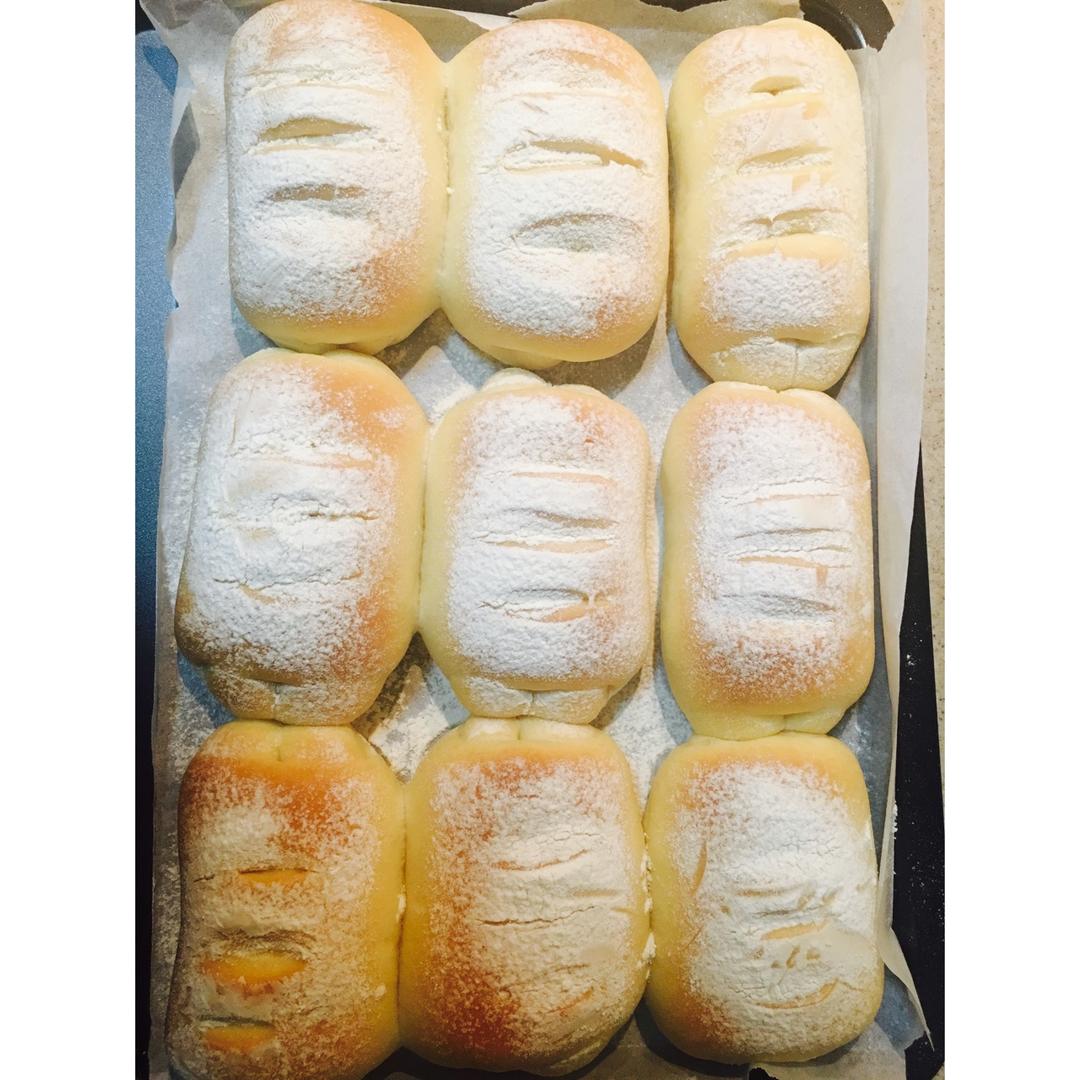 软到不知所措的牛奶卷