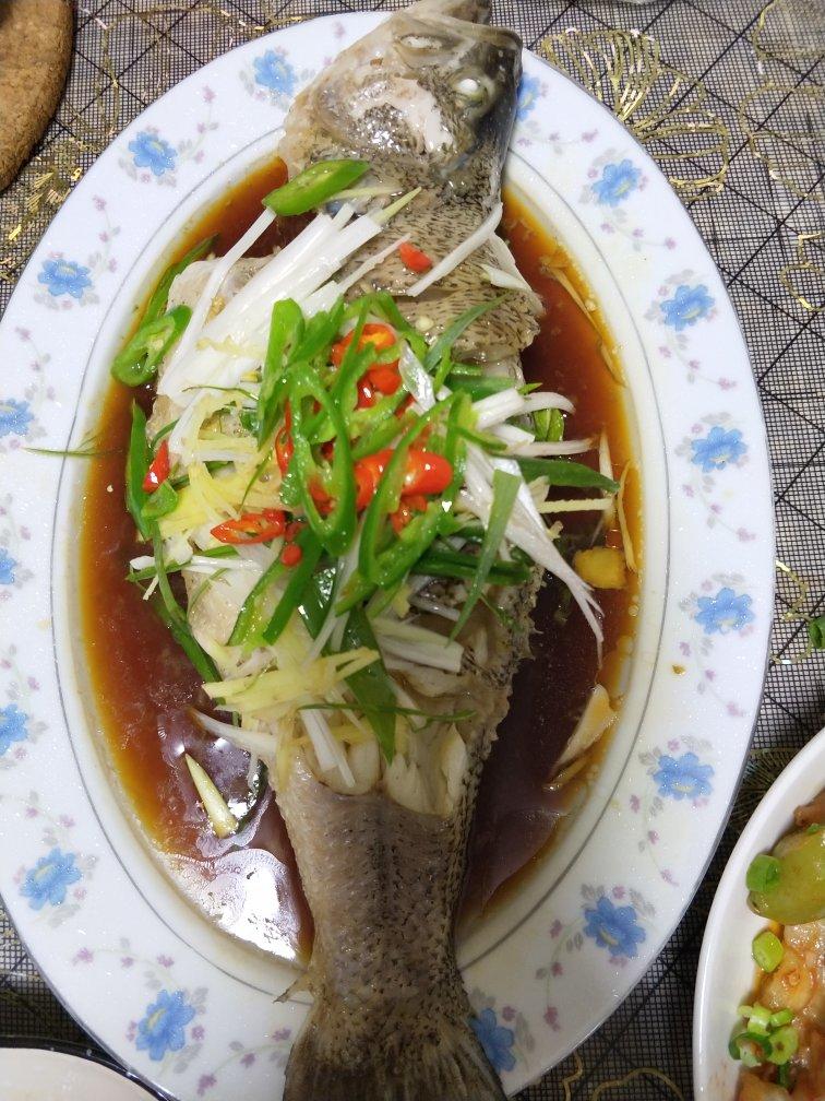 静夜微凉做的清蒸鱼桂鱼鲈鱼多宝鳊鱼均适用