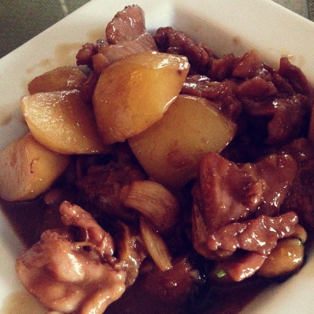 红烧土豆鸡腿