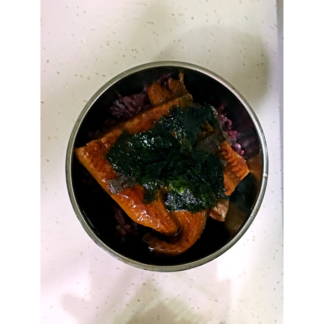 蒲烧鳗鱼饭