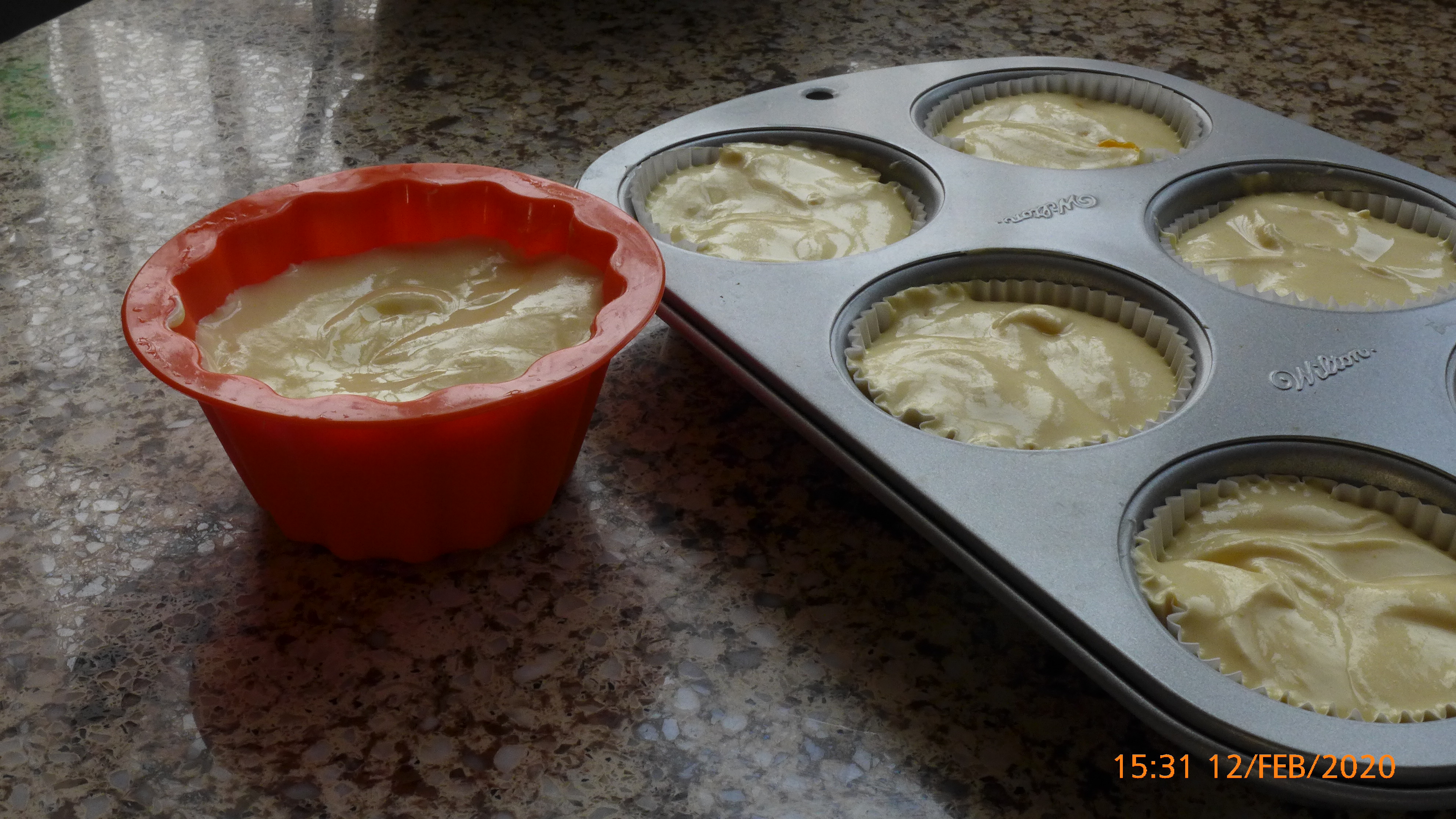芒果酸奶蛋糕（无油低糖非水浴）的做法 步骤10