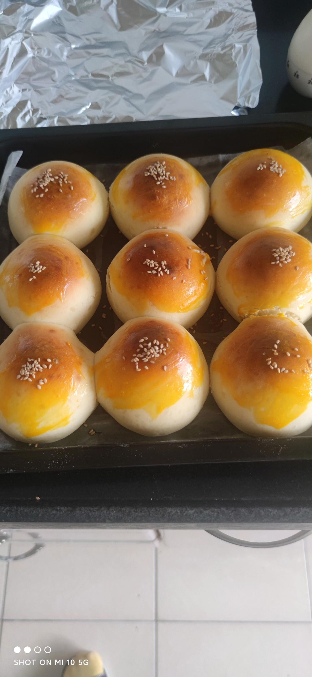 超软牛奶小餐包