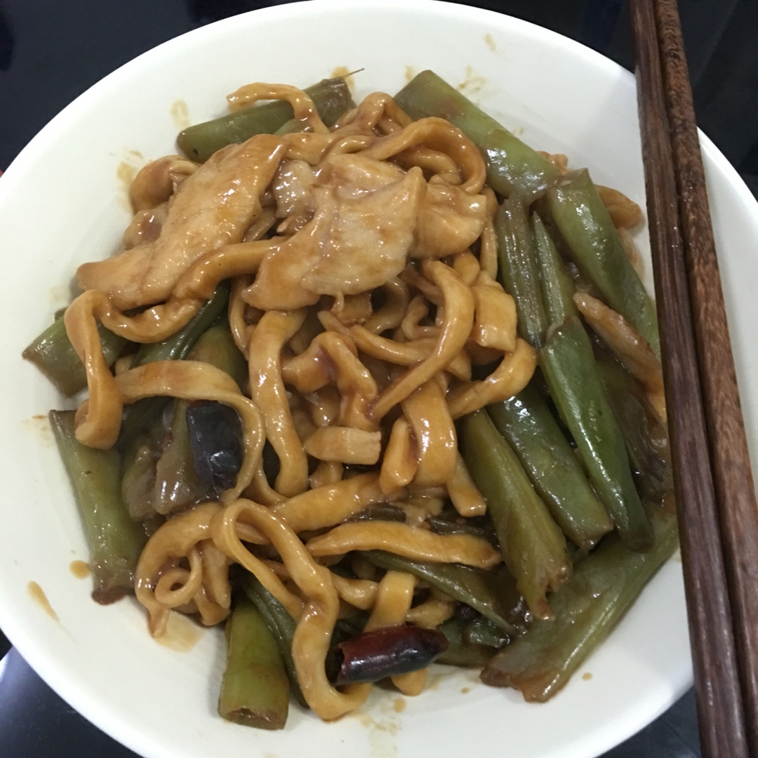 豆角焖面