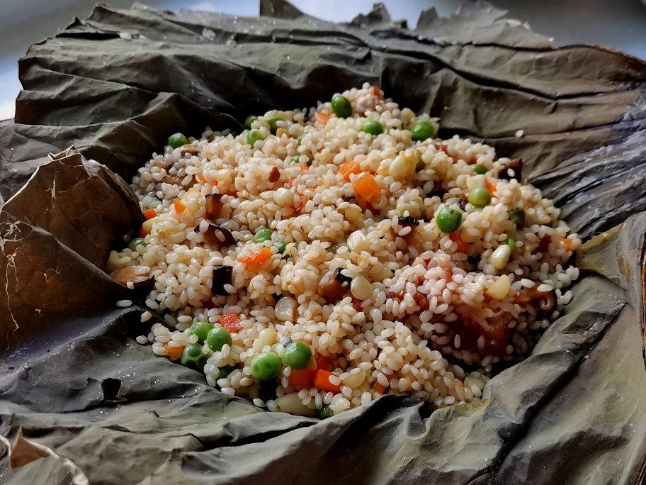 排骨栗子荷叶饭