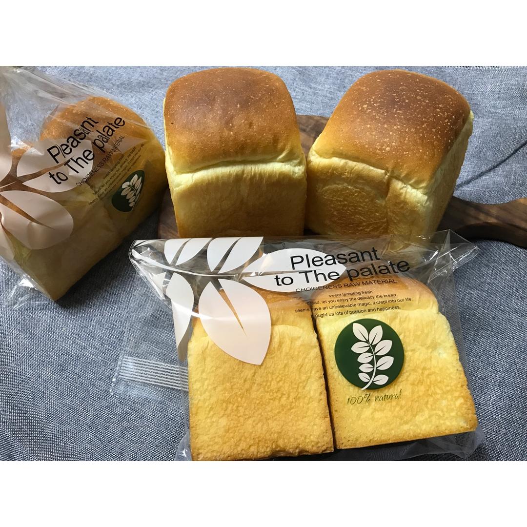 奶油蜜豆小吐司