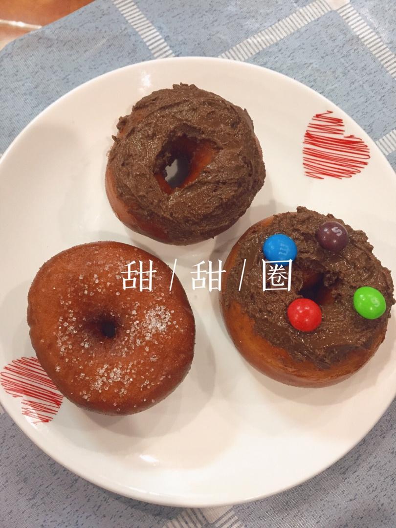 油炸甜甜圈