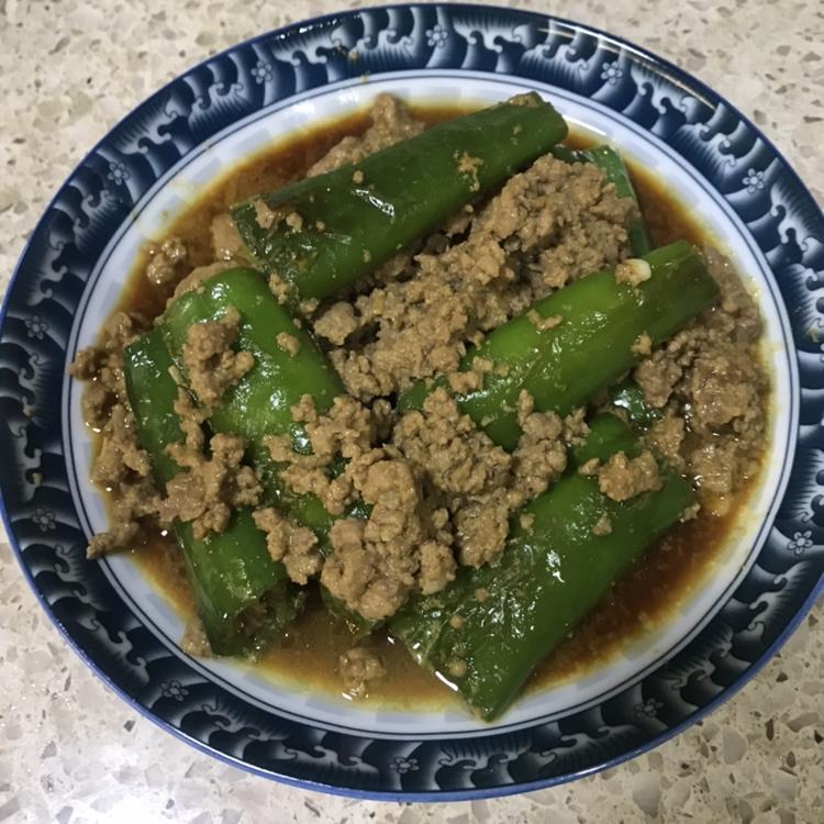 洋葱青椒炒肉