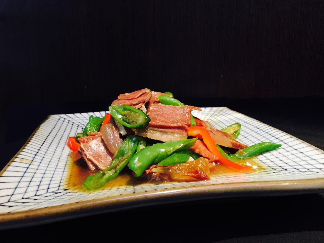 青椒炒火腿肉