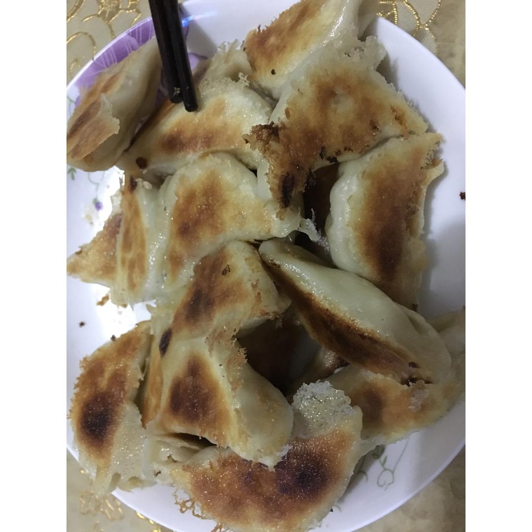 脆底煎饺