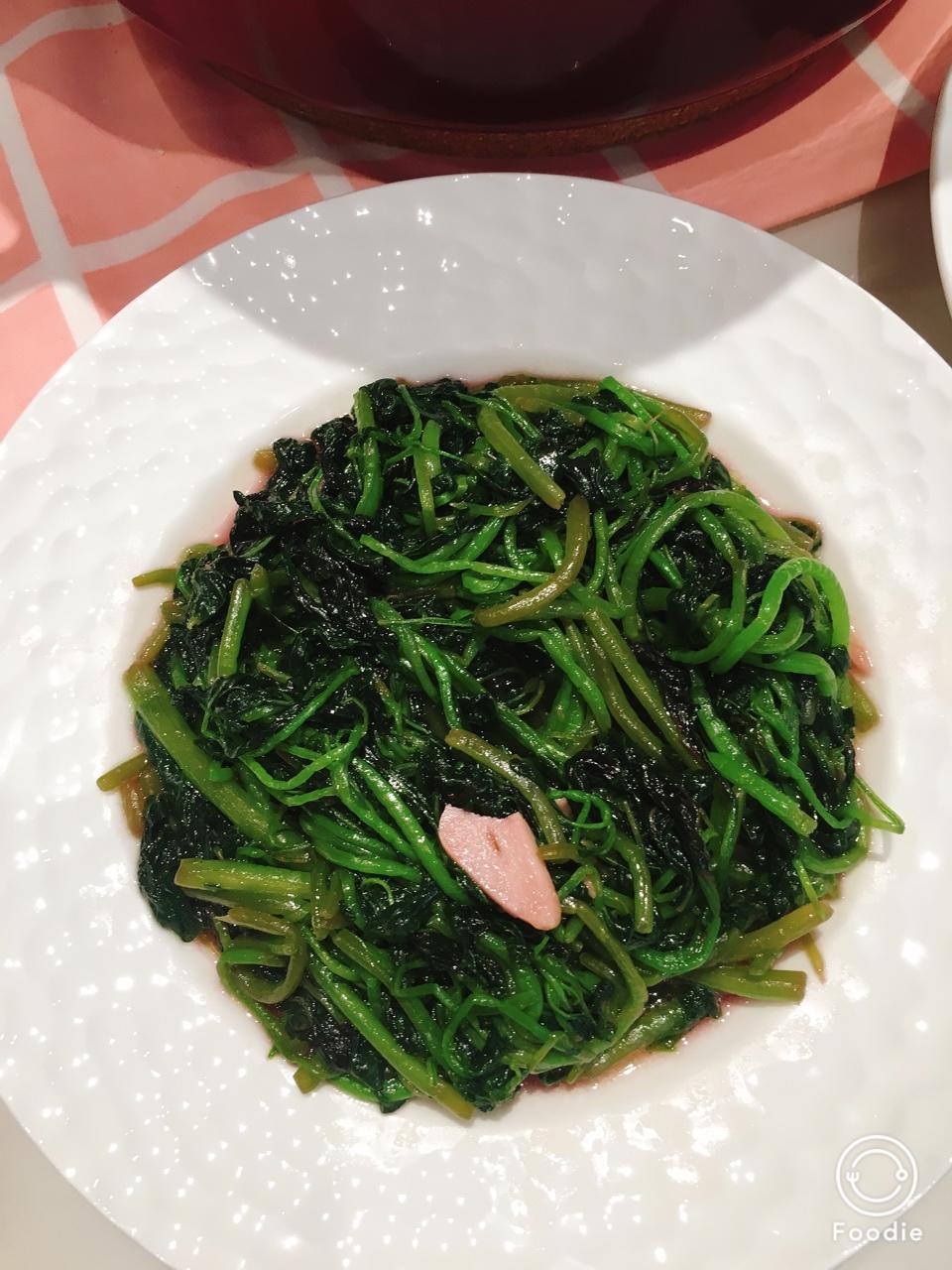 清炒红苋菜