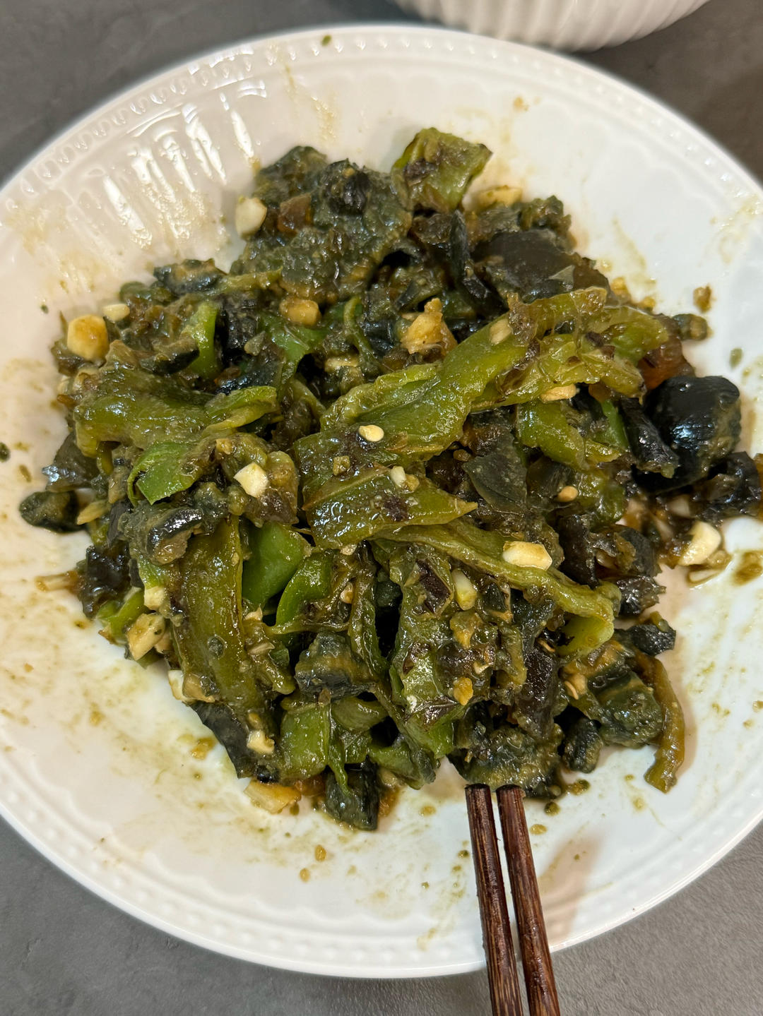 【正宗湘菜】擂辣椒皮蛋