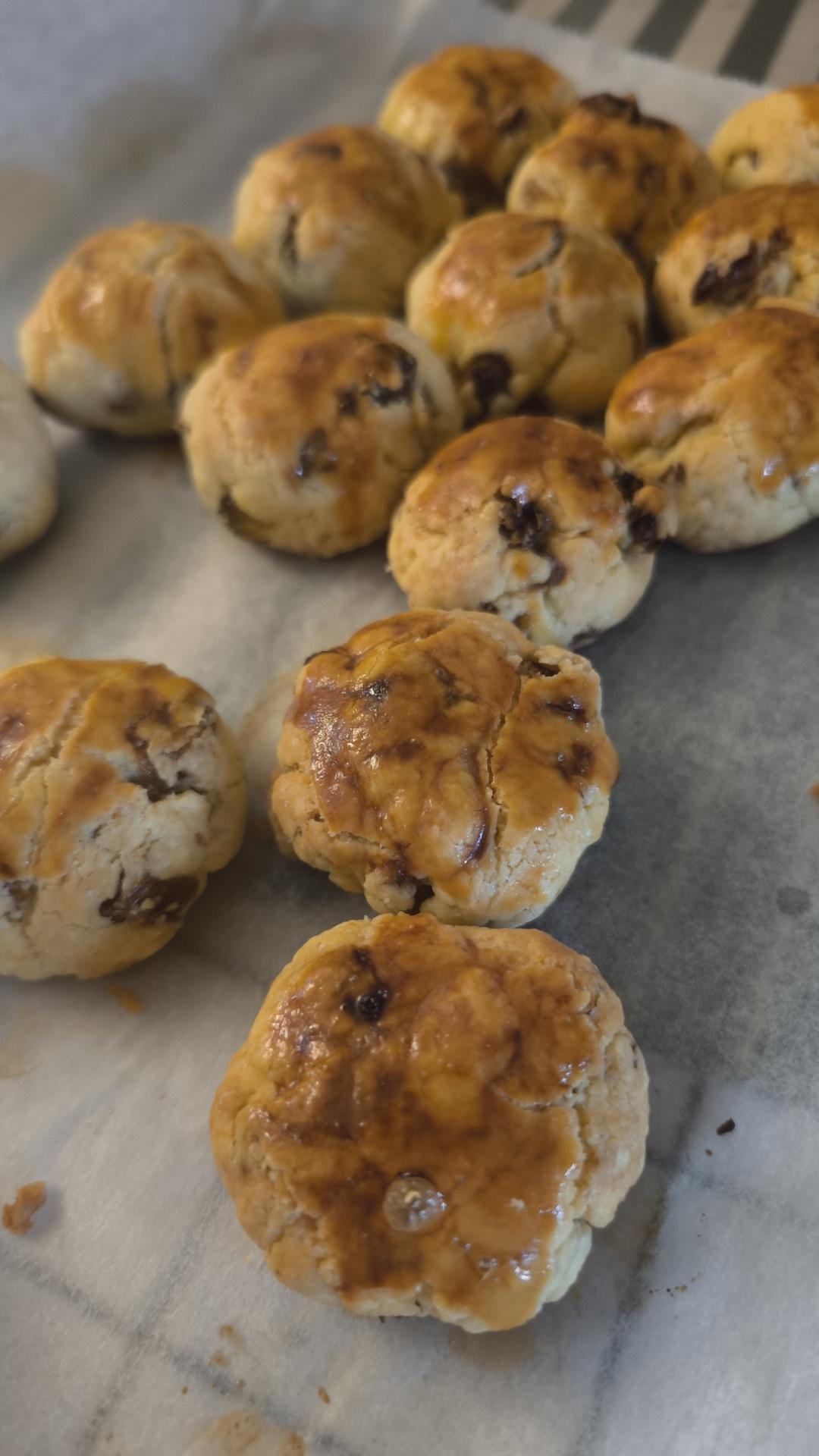 又香又酥的提子奶酥球